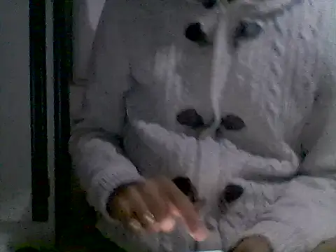 Snapshot of slaveman4you chatting on 09-27-25, 10:26 slaveman4you online show from 09-27-25, 10:26