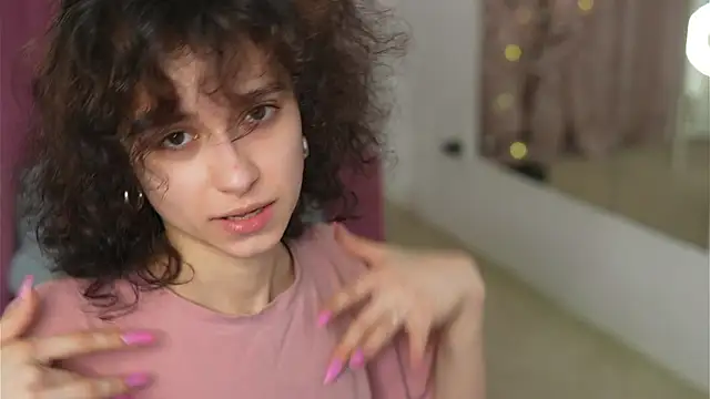 MimiLicks online show from 11-29-25, 07:33