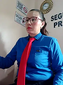 Hannah-colx online show from 10-18-25, 02:18