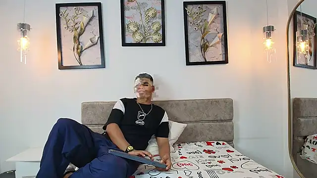 DannySamm online show from 10-13-25, 12:16