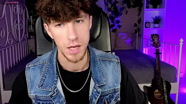 mark caron online show from 10-11-25, 08:07