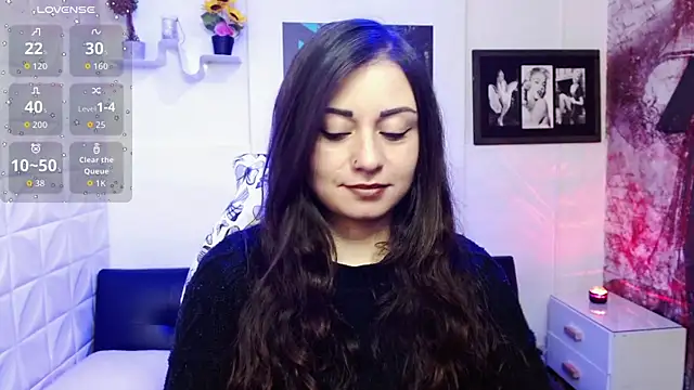 Eva Roussell online show from 10-21-25, 02:29