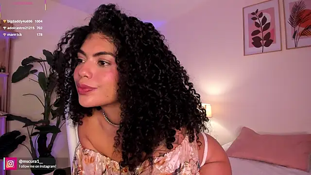Snapshot of miss_curazao chatting on 07-11-26, 12:57 miss curazao online show from 07-11-26, 12:57