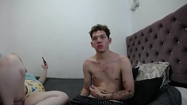 Snapshot of brutal_dirty_sex chatting on 07-09-26, 04:11 brutal dirty sex online show from 07-09-26, 04:11
