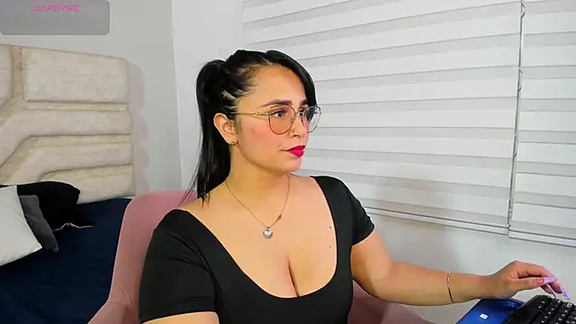  adahara queen online show from 09-11-25, 04:23