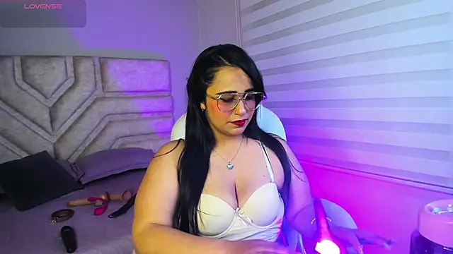  adahara queen online show from 09-18-25, 04:14