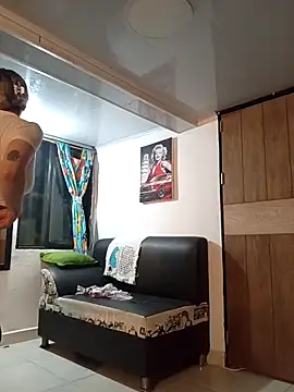 Snapshot of Licethf00x chatting on 10-05-25, 03:38 Licethf00x online show from 10-05-25, 03:38