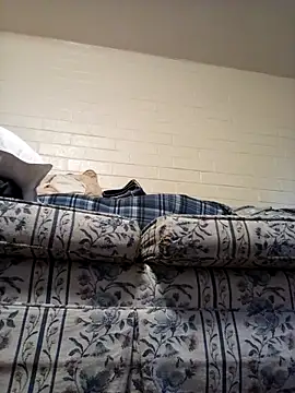 Snapshot of jizzyglizzy92 chatting on 02-14-26, 09:55 jizzyglizzy92 online show from 02-14-26, 09:55