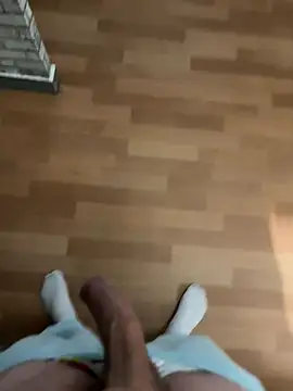 Snapshot of cook907920 chatting on 11-14-25, 03:11 cook907920 online show from 11-14-25, 03:11