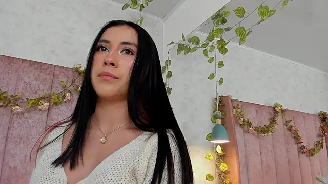 Snapshot of AnyaJay chatting on 10-29-25, 10:00 AnyaJay online show from 10-29-25, 10:00