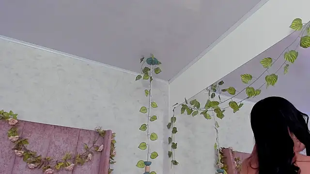 Snapshot of AnyaJay chatting on 11-21-25, 10:08 AnyaJay online show from 11-21-25, 10:08