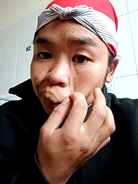 Snapshot of tanaka-00 chatting on 11-01-25, 08:16 tanaka-00 online show from 11-01-25, 08:16