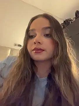 AnnyLopezzz  online show from 03-16-26, 05:44