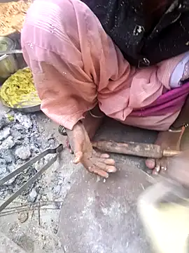 parmila203 online show from 02-18-26, 02:51