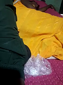 parmila203 online show from 04-17-26, 07:11