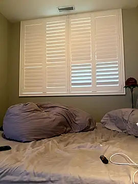 Snapshot of Matttsohot chatting on 12-22-25, 06:49 Matttsohot online show from 12-22-25, 06:49