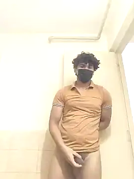 Snapshot of Goodmens5 chatting on 09-12-25, 03:01 Goodmens5 online show from 09-12-25, 03:01