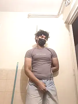 Snapshot of Goodmens5 chatting on 11-03-25, 03:46 Goodmens5 online show from 11-03-25, 03:46