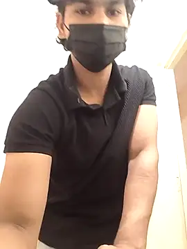 Snapshot of Goodmens5 chatting on 11-12-25, 10:26 Goodmens5 online show from 11-12-25, 10:26