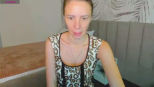 KiaraCaley online show from 11-14-25, 01:37