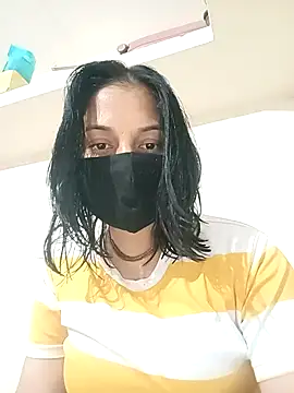 Snapshot of Hot_priya_08888 chatting on 01-07-26, 11:12 Hot priya 08888 online show from 01-07-26, 11:12