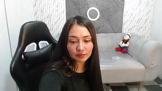 Ivony18 b online show from 10-27-25, 03:10