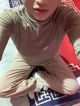 Tieuvi 18 online show from 11-26-25, 12:44