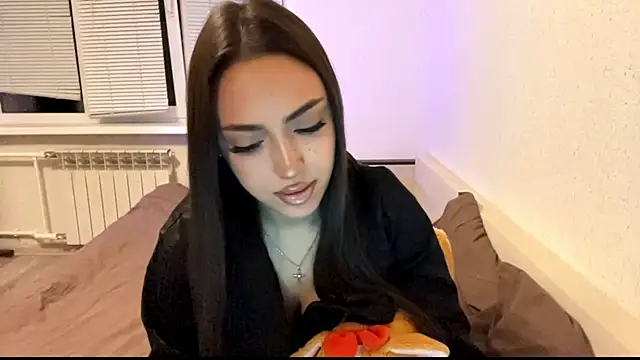 Leaf Unto online show from 11-15-25, 02:24