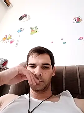 Snapshot of Michael9134 chatting on 12-19-25, 12:23 Michael9134 online show from 12-19-25, 12:23