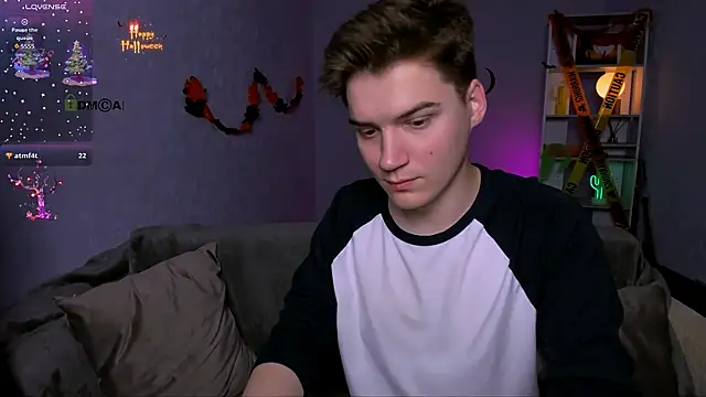 veronica bubble online show from 10-24-25, 07:21