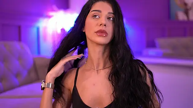 Snapshot of ArinaCarter chatting on 09-21-25, 05:14 ArinaCarter online show from 09-21-25, 05:14