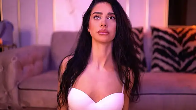 Snapshot of ArinaCarter chatting on 10-27-25, 06:12 ArinaCarter online show from 10-27-25, 06:12