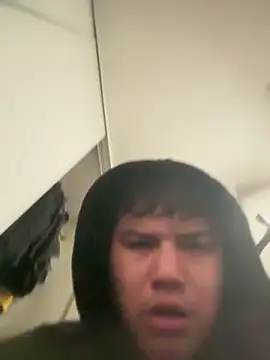 Snapshot of Vic2Big chatting on 01-19-26, 06:17 Vic2Big online show from 01-19-26, 06:17