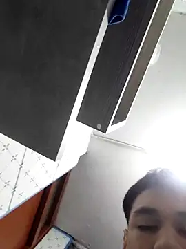 Snapshot of Exotic19cm chatting on 11-16-25, 10:15 Exotic19cm online show from 11-16-25, 10:15