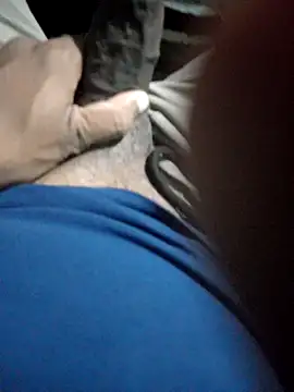 Snapshot of Hyd-bad-boy-25 chatting on 10-13-25, 04:07 Hyd-bad-boy-25 online show from 10-13-25, 04:07