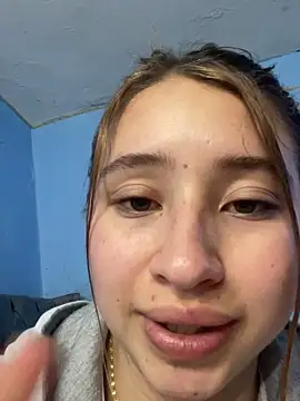 Snapshot of mia_skys chatting on 03-05-26, 03:13 mia skys online show from 03-05-26, 03:13