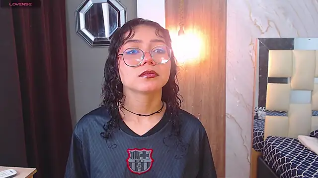 honeymoon 12 online show from 04-20-26, 04:37