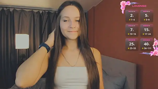 Snapshot of day_may chatting on 10-23-25, 01:43 day may online show from 10-23-25, 01:43