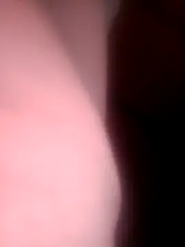 Snapshot of isabella_brown1 chatting on 03-06-26, 08:44 isabella brown1 online show from 03-06-26, 08:44