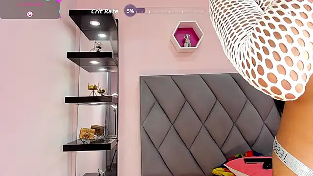 Snapshot of Amira_Ember chatting on 11-09-25, 09:46 Amira Ember online show from 11-09-25, 09:46