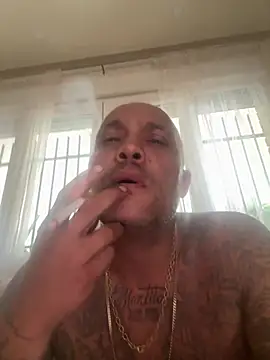 Snapshot of gitanomadrid chatting on 05-05-26, 09:39 gitanomadrid online show from 05-05-26, 09:39