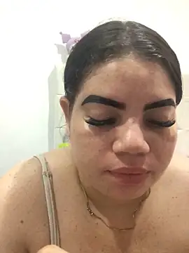 Kuromy x online show from 10-23-25, 06:50