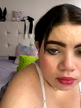 Kuromy x online show from 11-19-25, 06:52