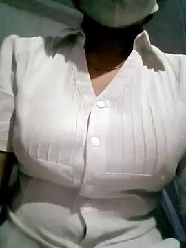 lomi-79 online show from 09-11-25, 03:56