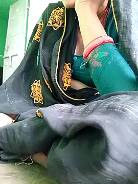 Snapshot of Anjal-123 chatting on 10-16-25, 04:46 Anjal-123 online show from 10-16-25, 04:46