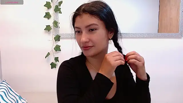 Snapshot of louis_k chatting on 05-28-26, 11:29 louis k online show from 05-28-26, 11:29