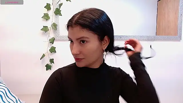 Snapshot of louis_k chatting on 06-03-26, 11:24 louis k online show from 06-03-26, 11:24