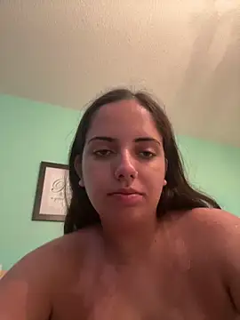 baddiexoxoxo23 online show from 04-14-26, 01:50