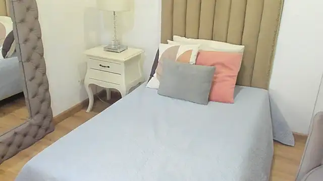 zusan king  online show from 02-18-26, 03:35