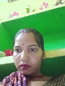 Snapshot of Seema_guptaji chatting on 07-02-26, 03:23 Seema guptaji online show from 07-02-26, 03:23
